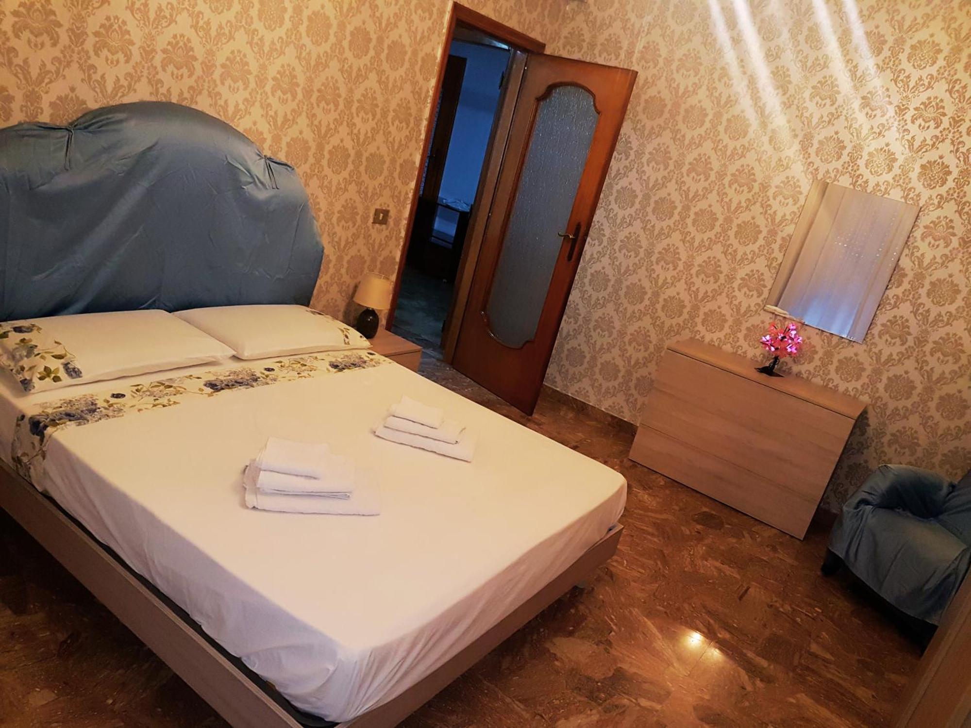 La Dimora Di Antonietta - Centro Storico Apartman Nápoly Kültér fotó